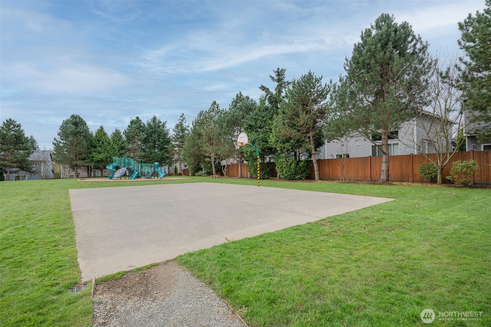 12707 12th Dr SE , Everett, WA 98208
