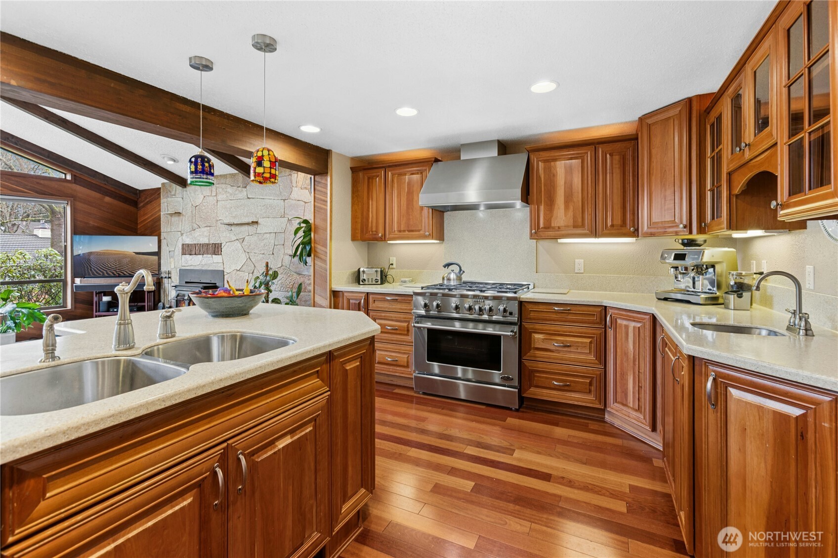 15716 SE 168th Street , Renton, WA 98058