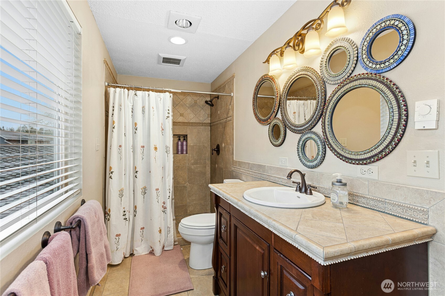 15716 SE 168th Street , Renton, WA 98058