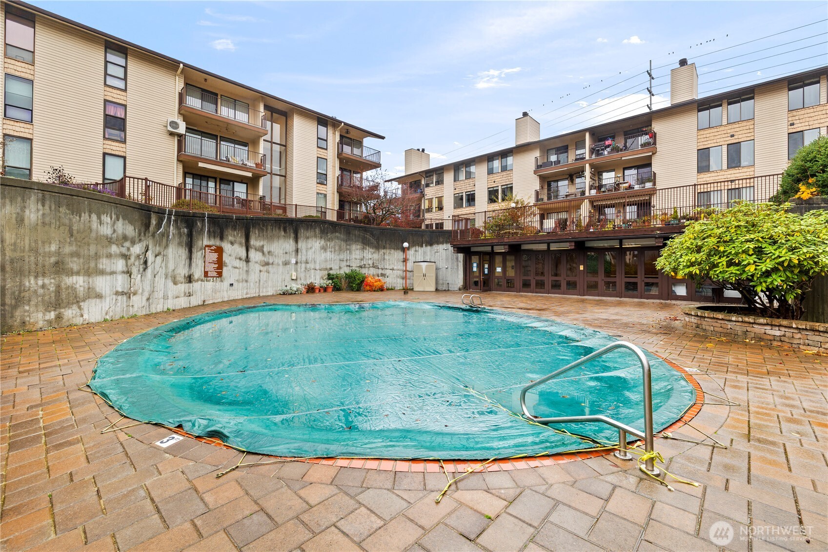 13229 Linden Avenue N #B306, Seattle, WA 98133