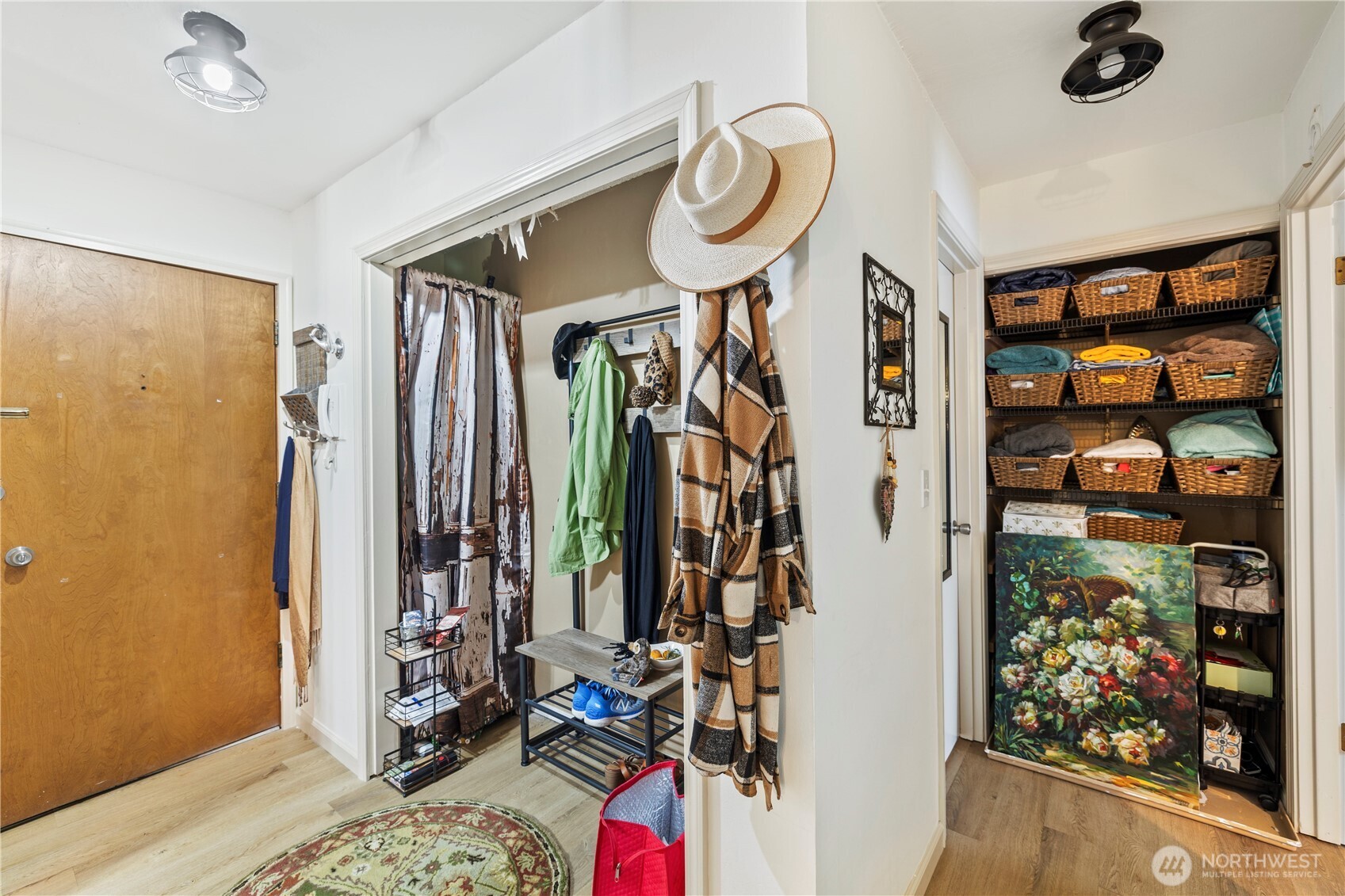 13229 Linden Avenue N #B306, Seattle, WA 98133