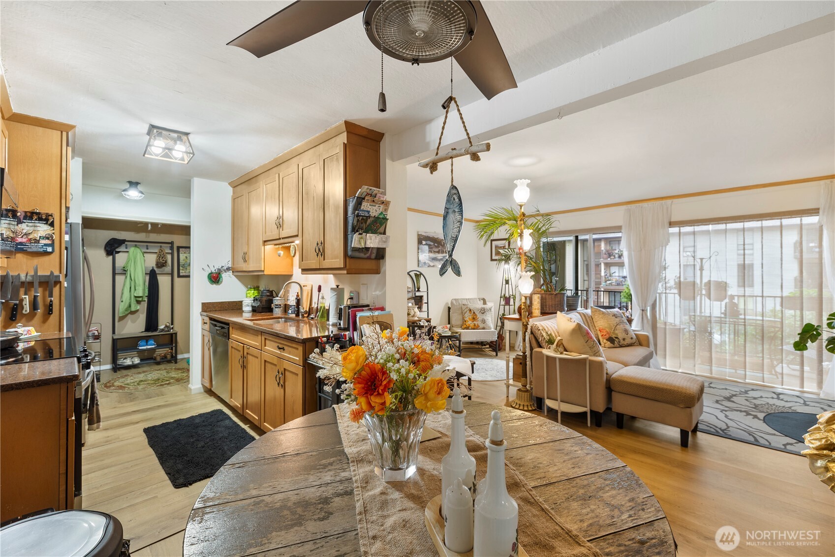 13229 Linden Avenue N #B306, Seattle, WA 98133