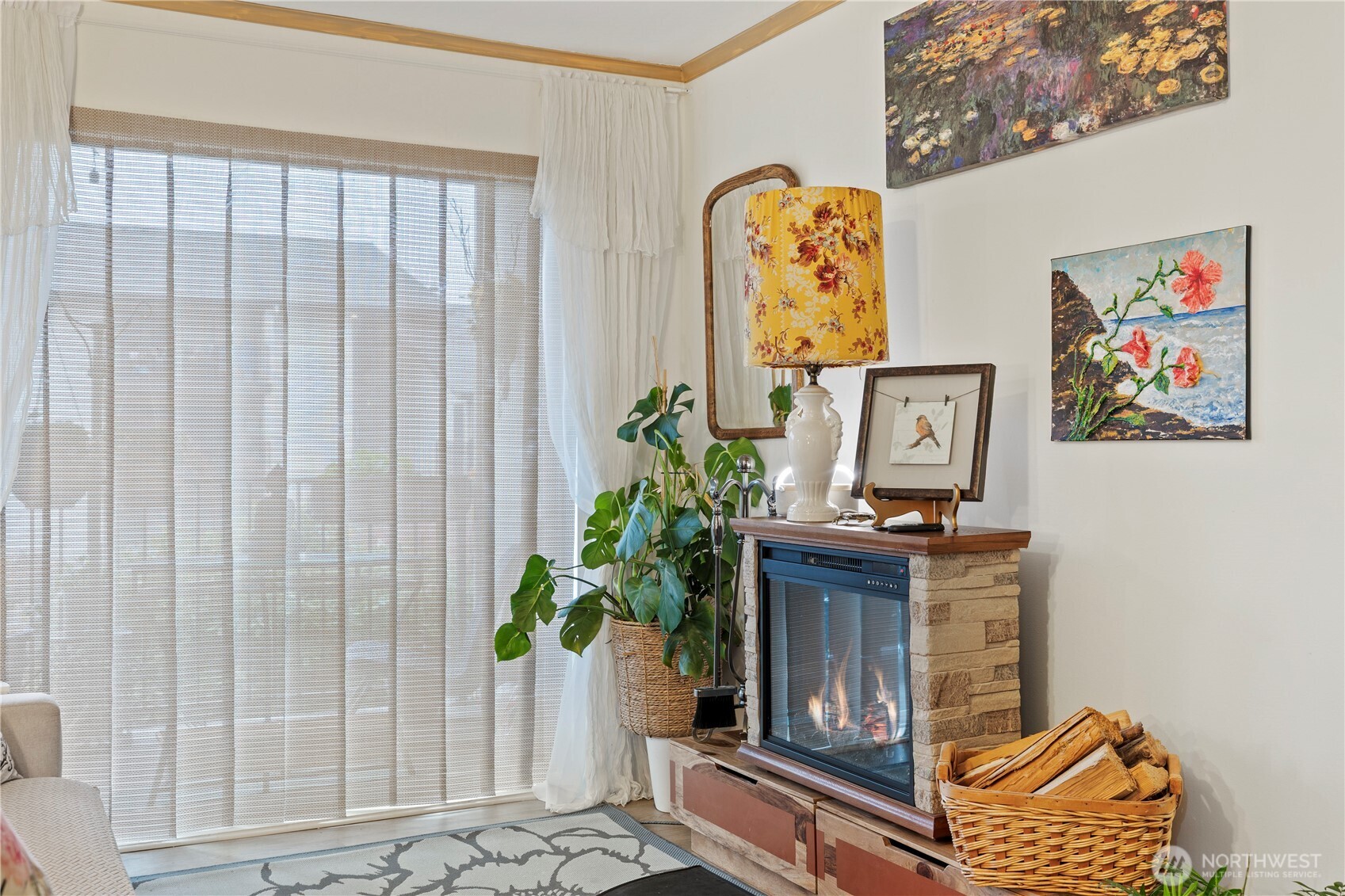 13229 Linden Avenue N #B306, Seattle, WA 98133