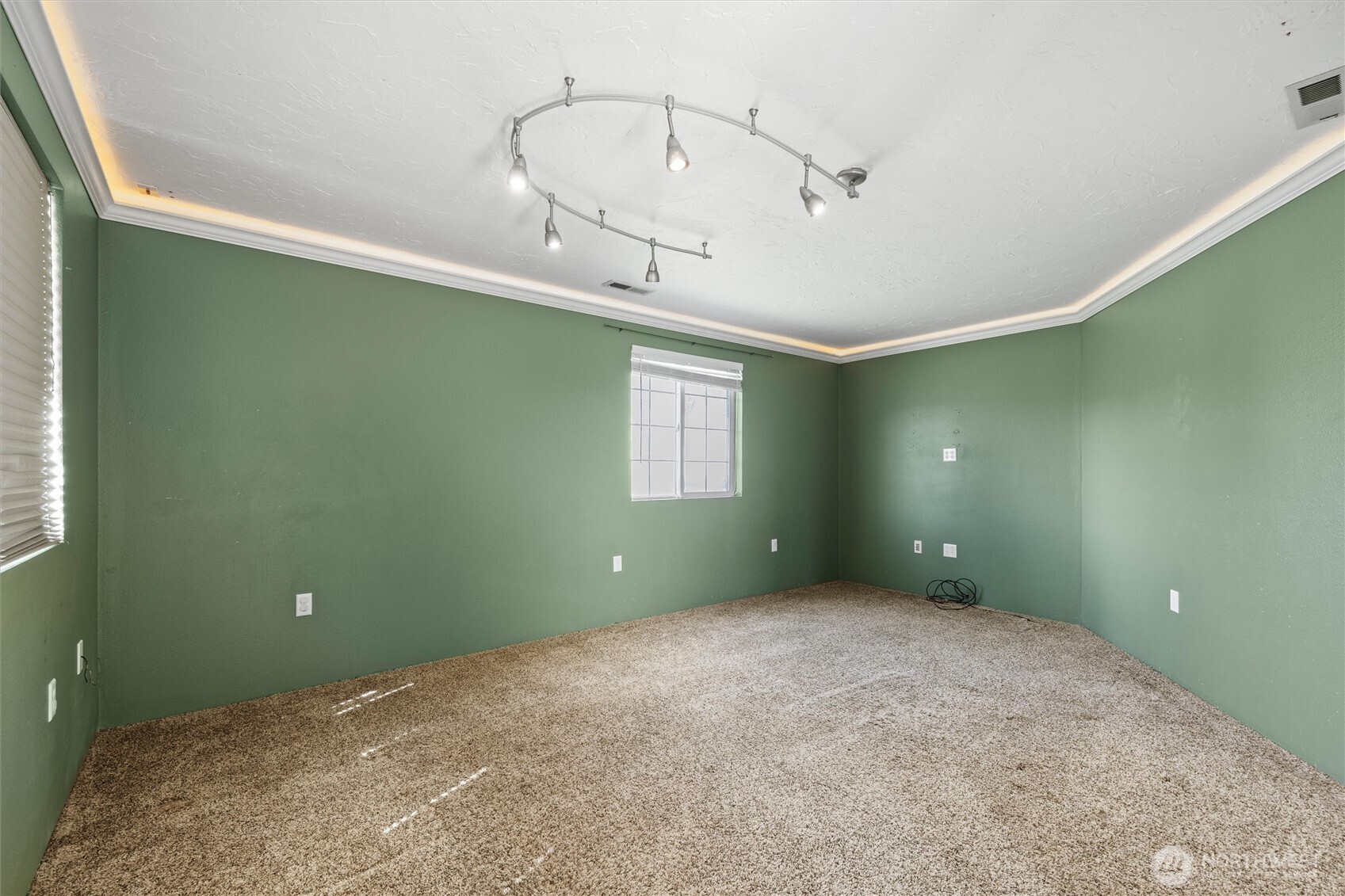 705 N 12th Street , Selah, WA 98942