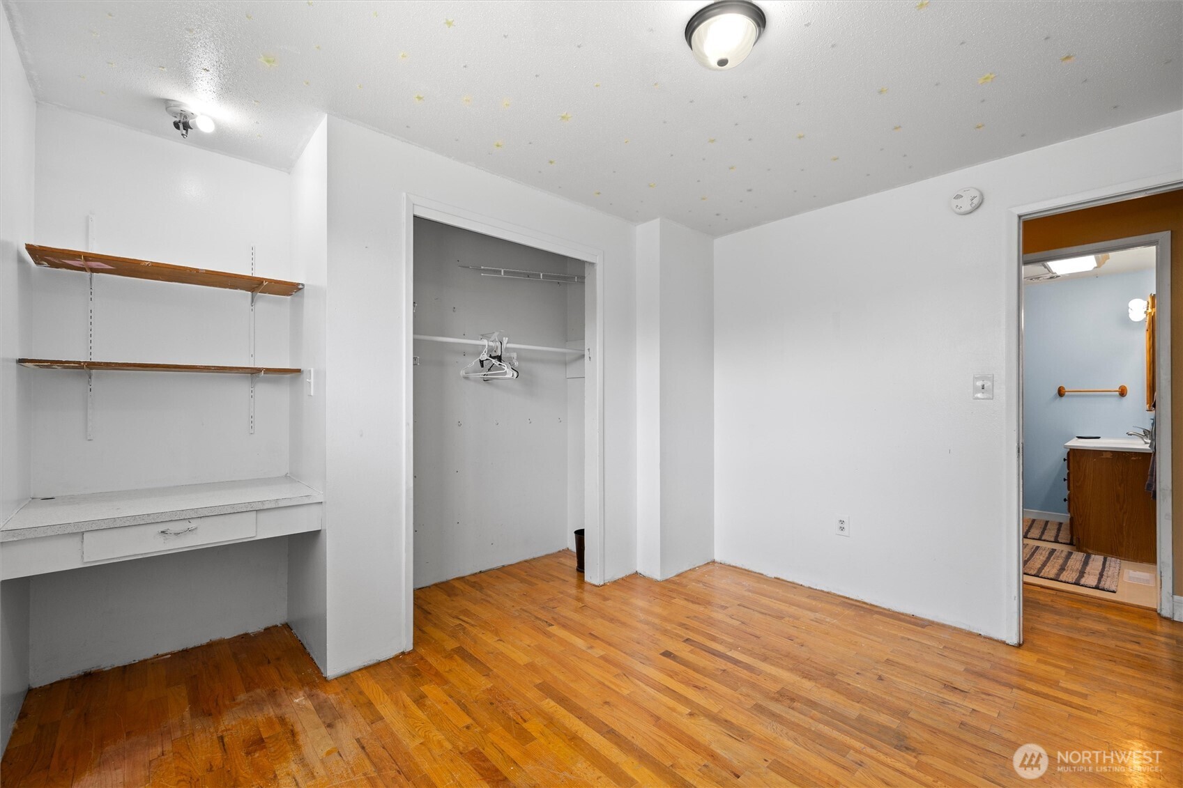 705 N 12th Street , Selah, WA 98942