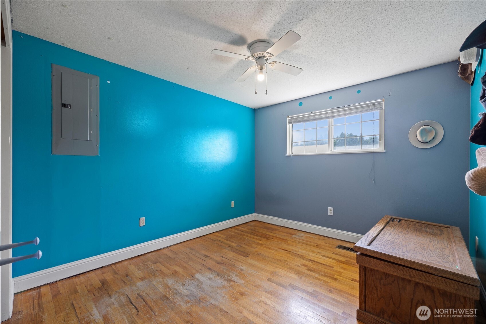 705 N 12th Street , Selah, WA 98942