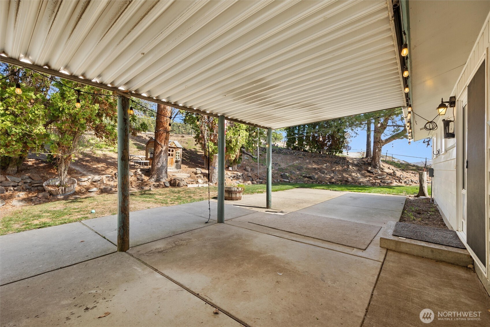 705 N 12th Street , Selah, WA 98942