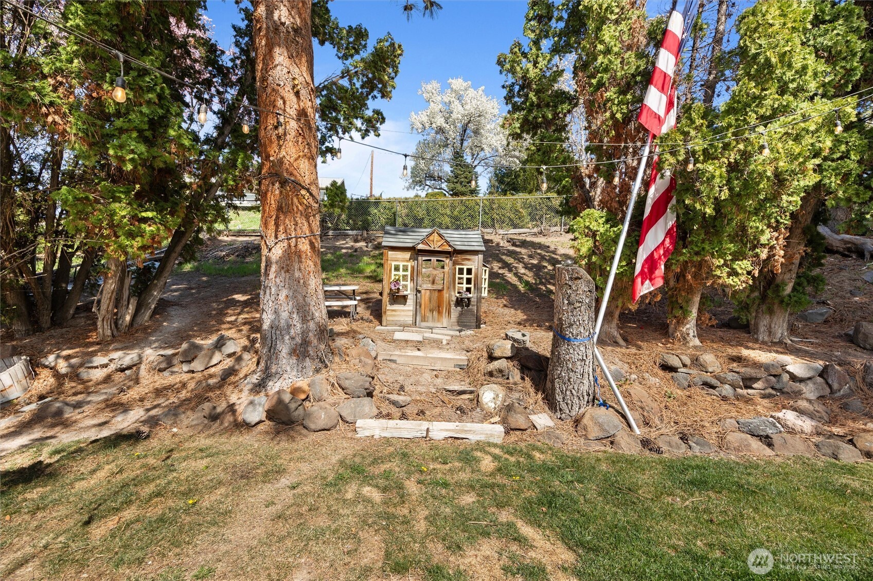 705 N 12th Street , Selah, WA 98942