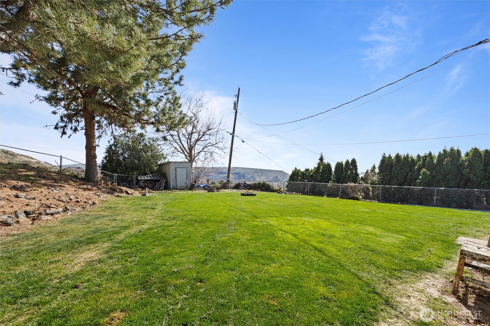 705 N 12th Street , Selah, WA 98942