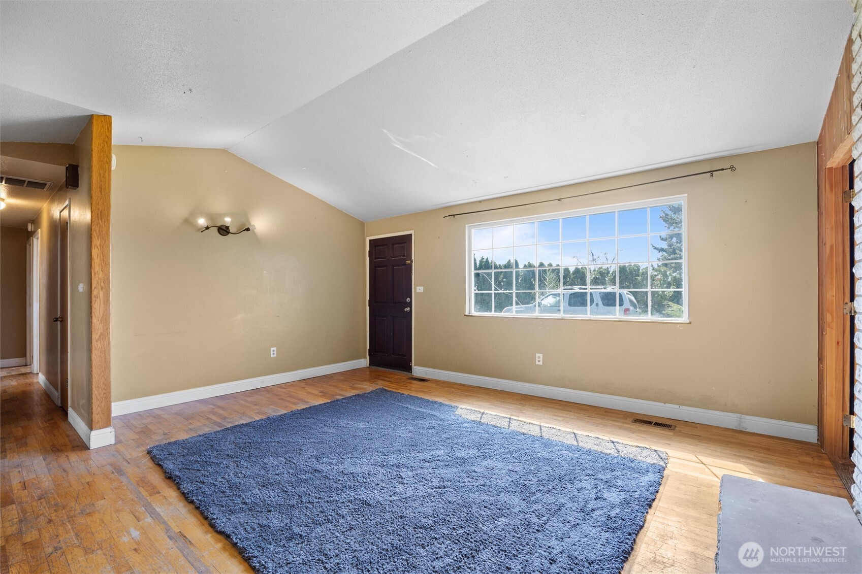 705 N 12th Street , Selah, WA 98942