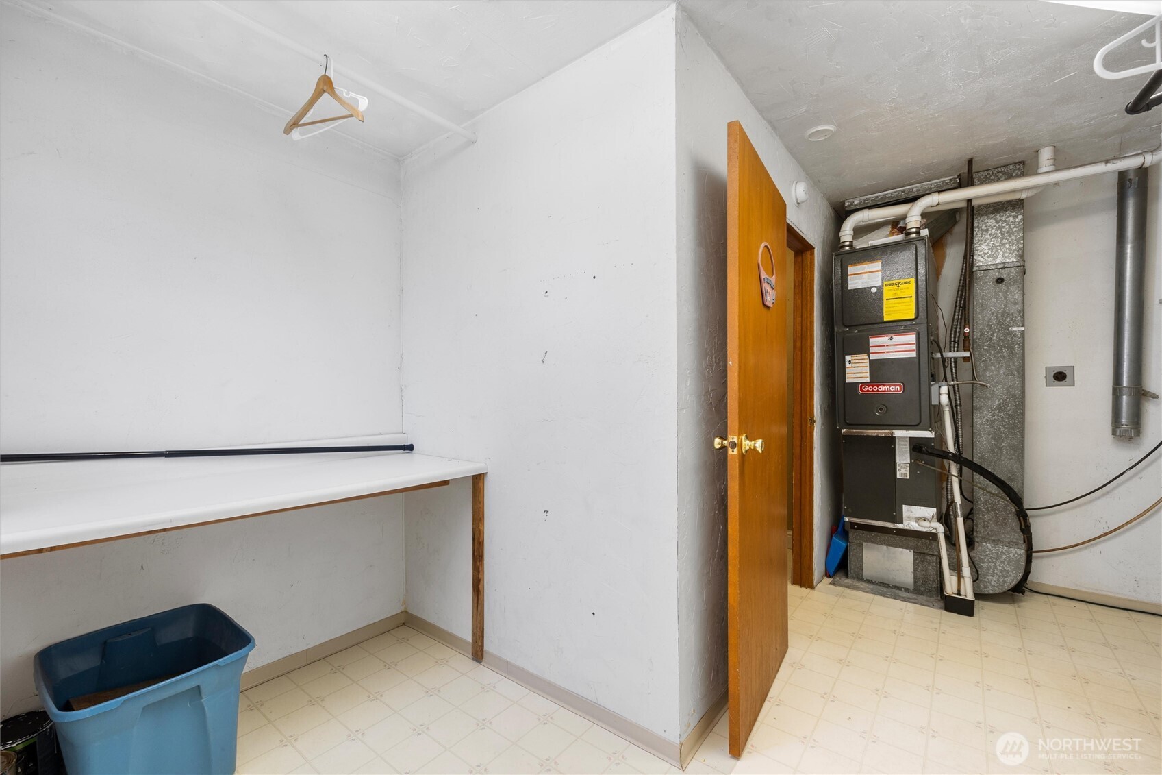 705 N 12th Street , Selah, WA 98942