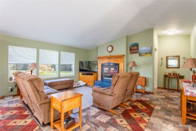 1962 Hwy 603 , Winlock, WA 98596 - Photo 2