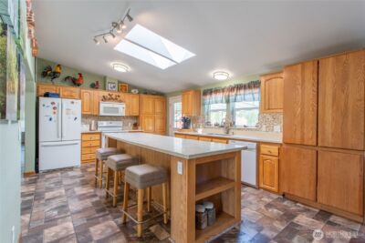 1962 Hwy 603 , Winlock, WA 98596 - Photo 6