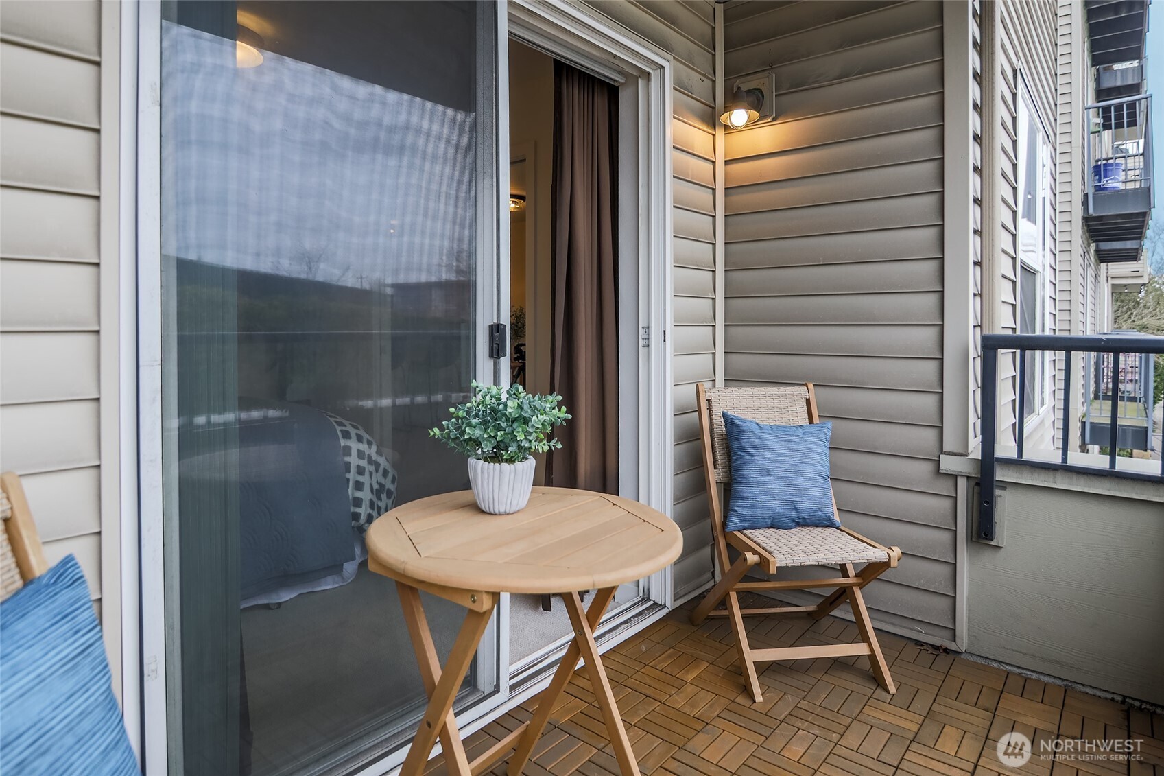 303 23rd Avenue S #304, Seattle, WA 98144-2378