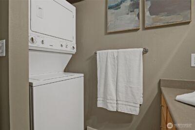 303 23rd Avenue S #304, Seattle, WA 98144-2378 - Photo 22