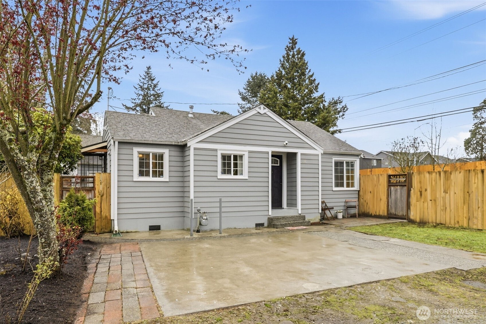 317 SW 124th Street , Seattle, WA 98146