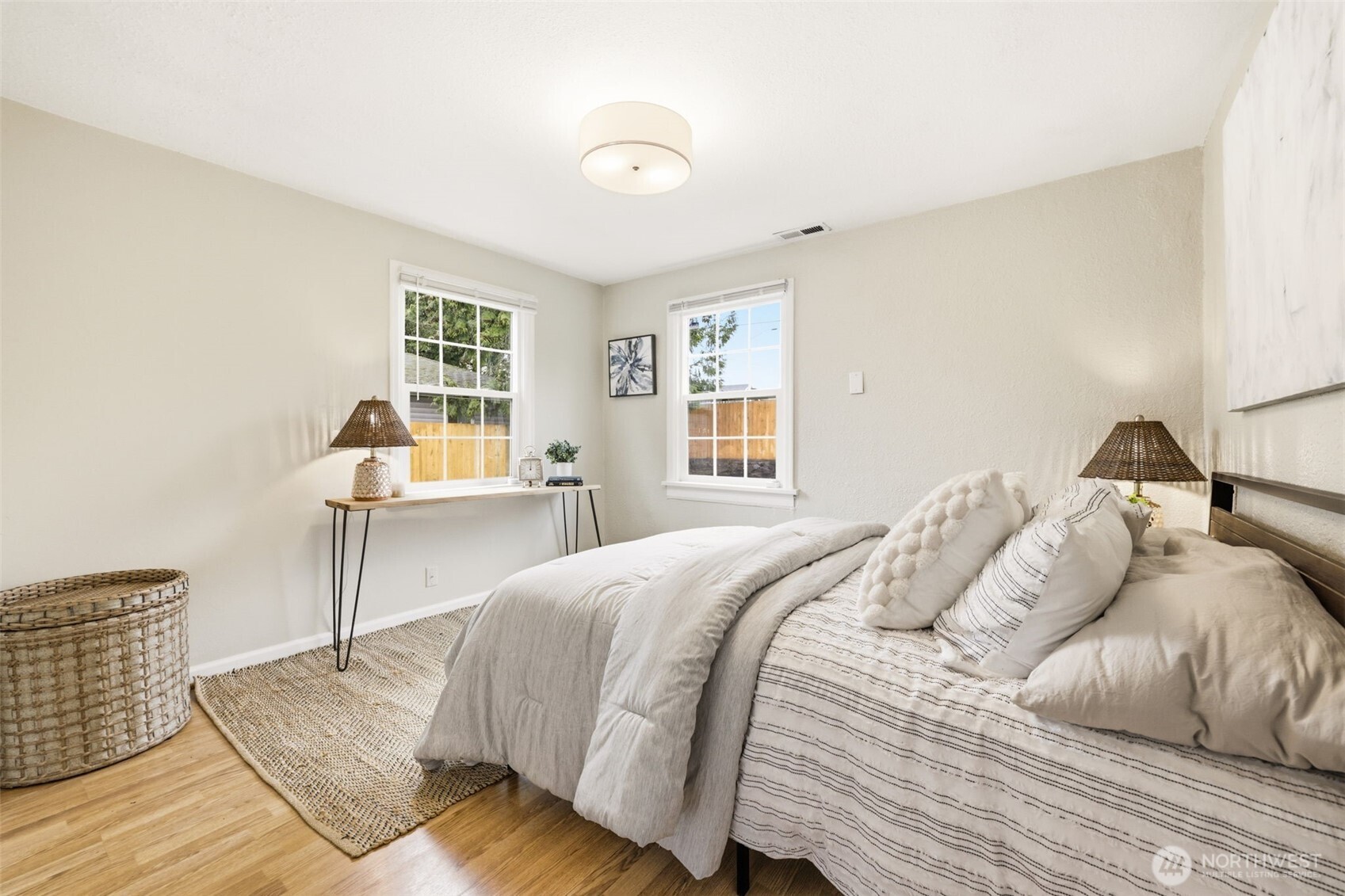 317 SW 124th Street , Seattle, WA 98146