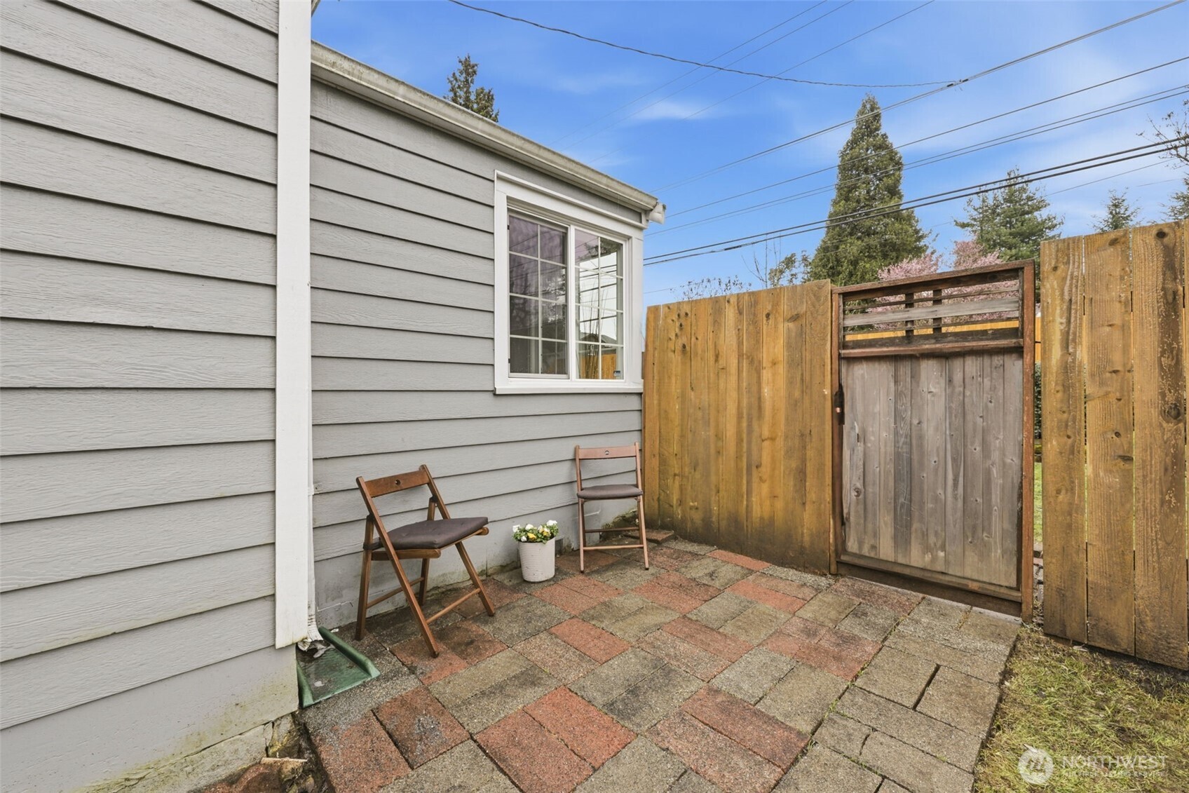 317 SW 124th Street , Seattle, WA 98146