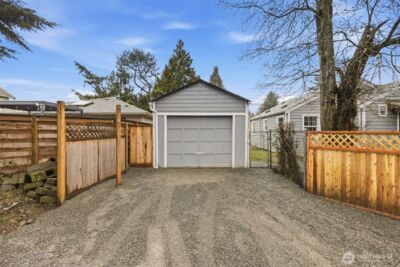 317 SW 124th Street , Seattle, WA 98146 - Photo 22