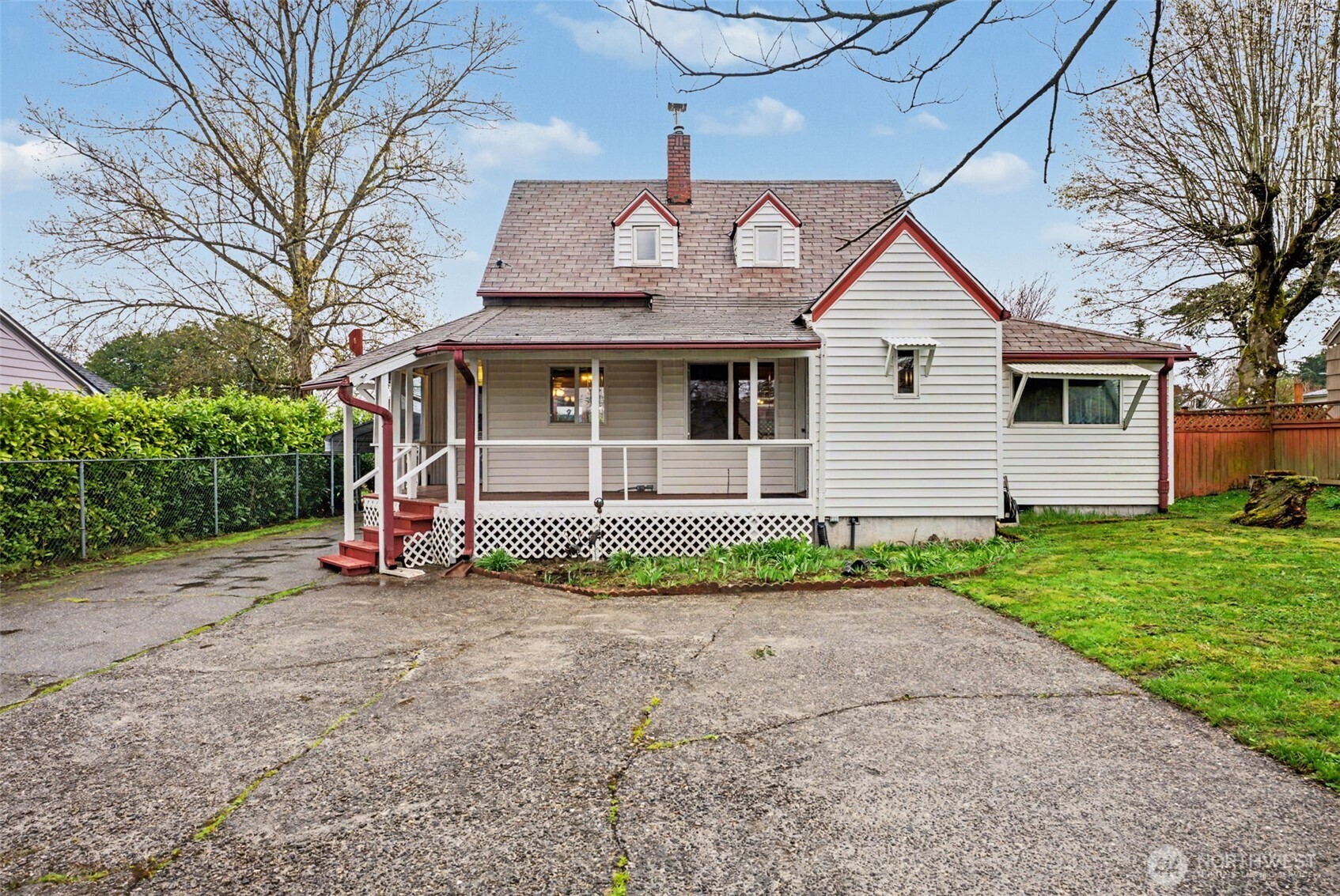 6109 Pacific Avenue , Tacoma, WA 98408