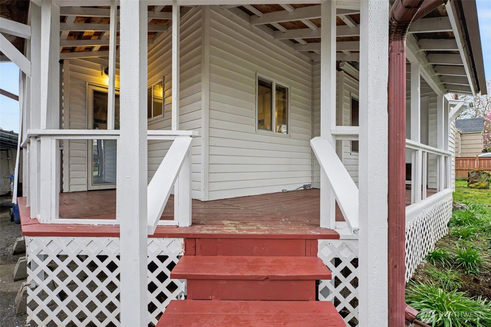 6109 Pacific Avenue , Tacoma, WA 98408