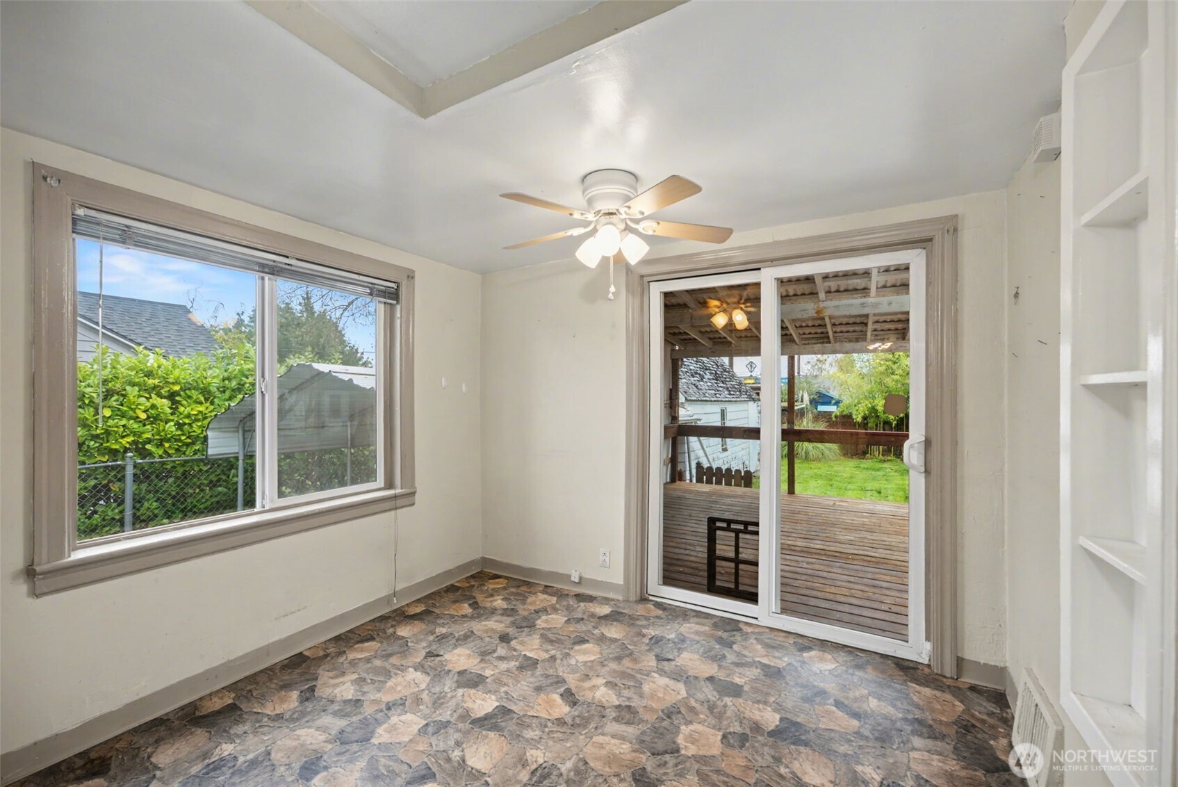 6109 Pacific Avenue , Tacoma, WA 98408