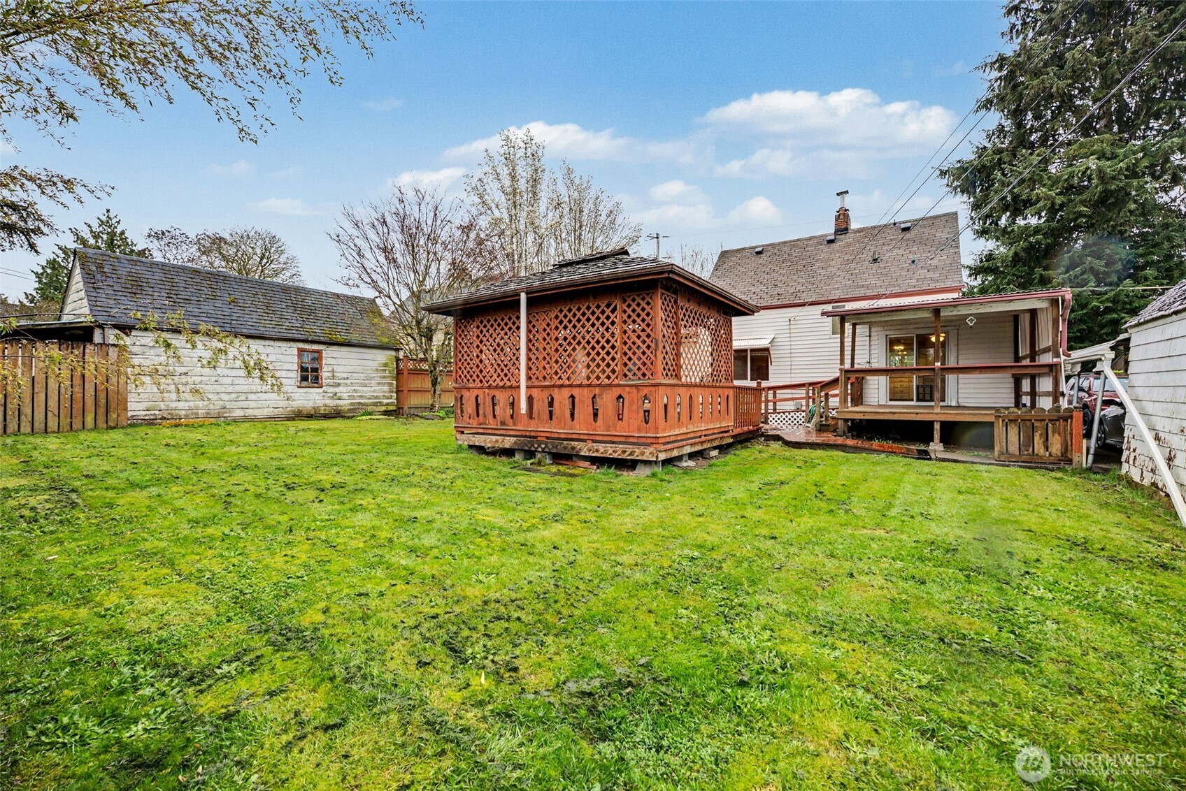 6109 Pacific Avenue , Tacoma, WA 98408