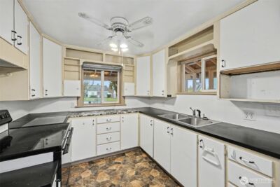 6109 Pacific Avenue , Tacoma, WA 98408 - Photo 10