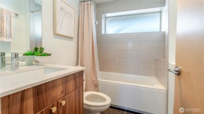 3245 21st Avenue W, Seattle, WA 98199 - Photo 19