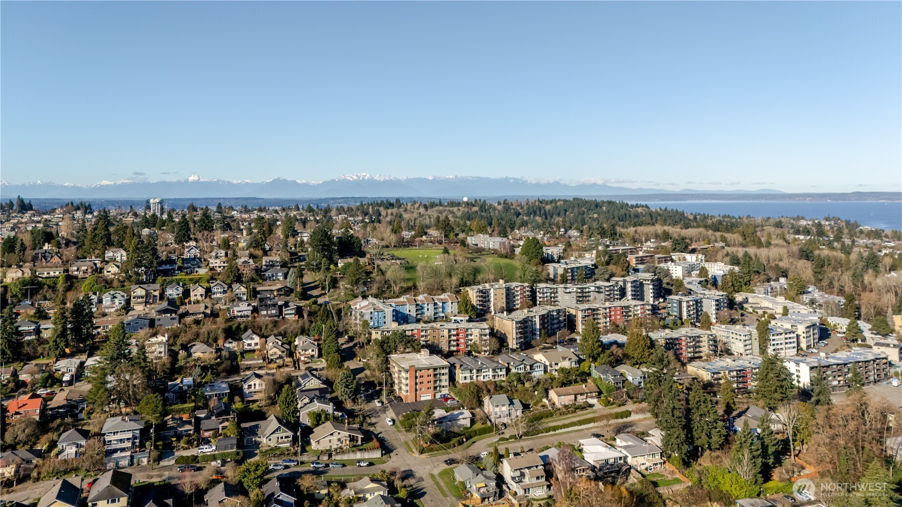 3245 21st Avenue W, Seattle, WA 98199