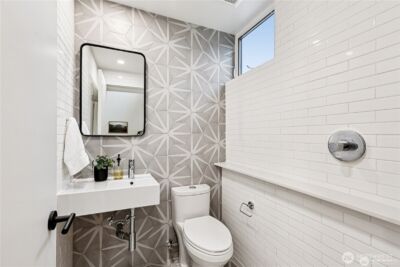 8605 5th Avenue NE #B, Seattle, WA 98115 - Photo 18