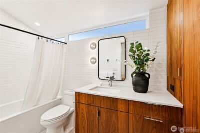 8605 5th Avenue NE #B, Seattle, WA 98115 - Photo 21