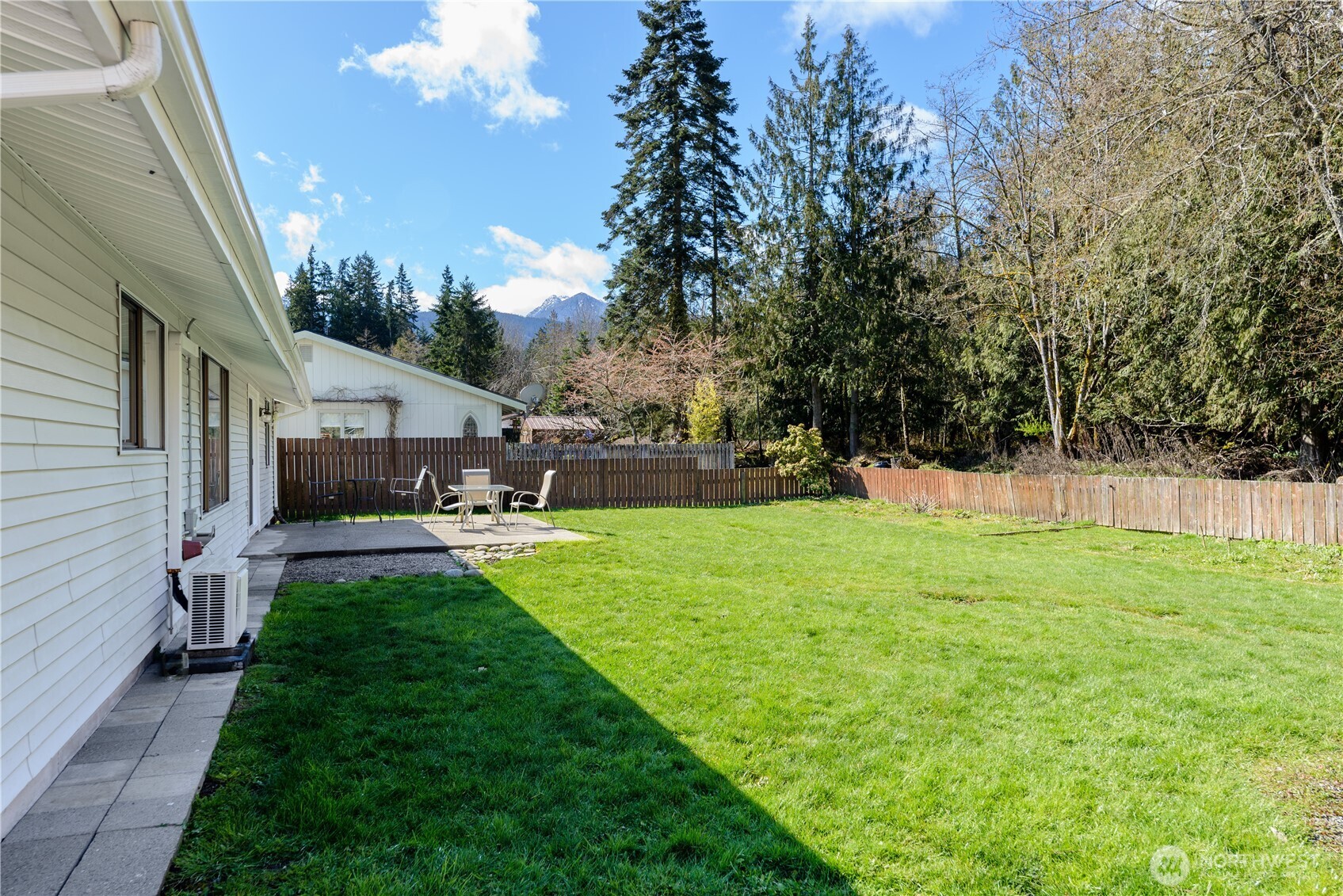 3916 Nygren Place , Port Angeles, WA 98362