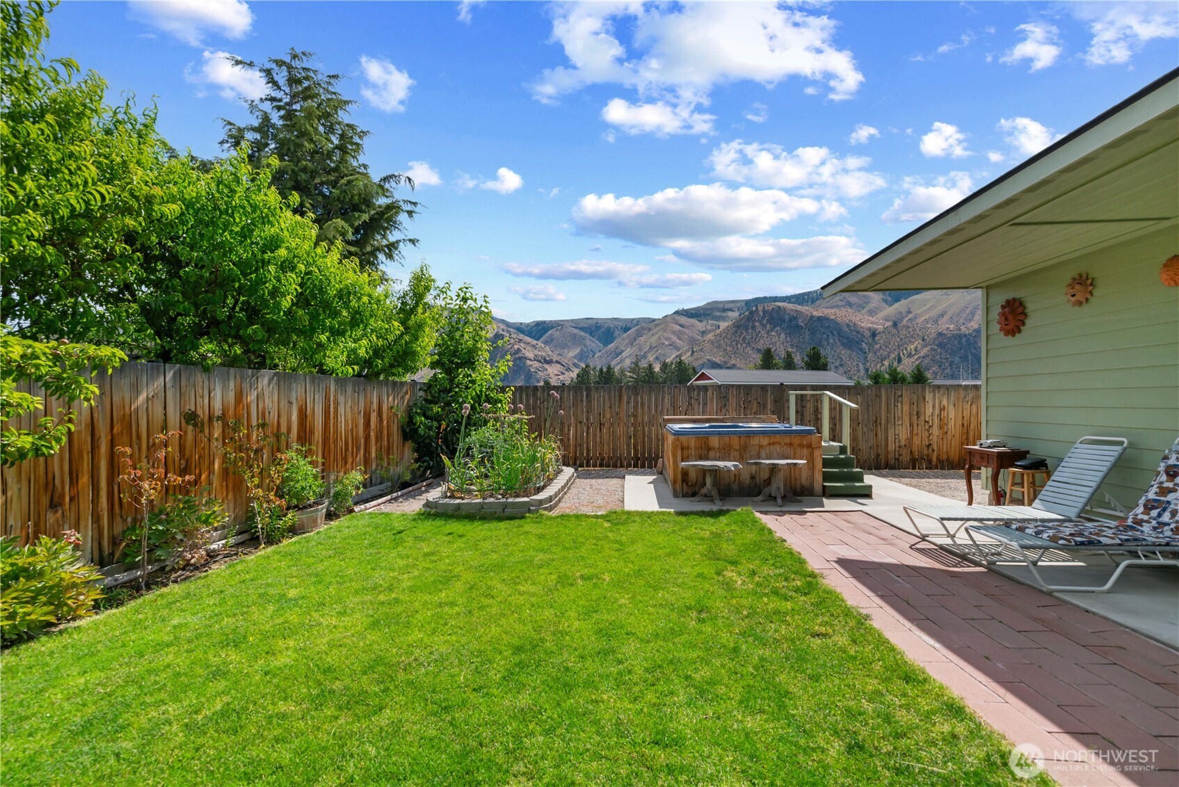 1010 Crest Loop , Entiat, WA 98822