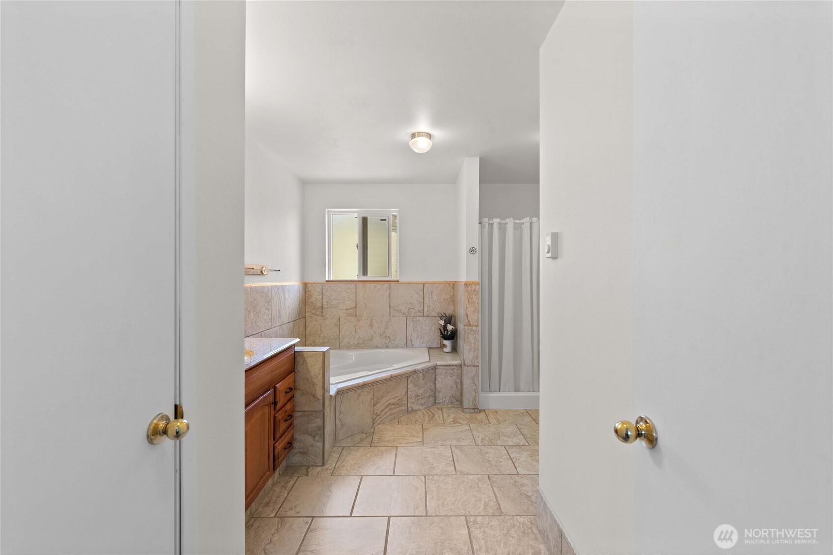 1010 Crest Loop , Entiat, WA 98822