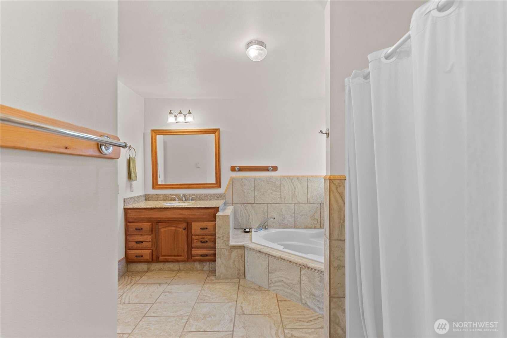 1010 Crest Loop , Entiat, WA 98822