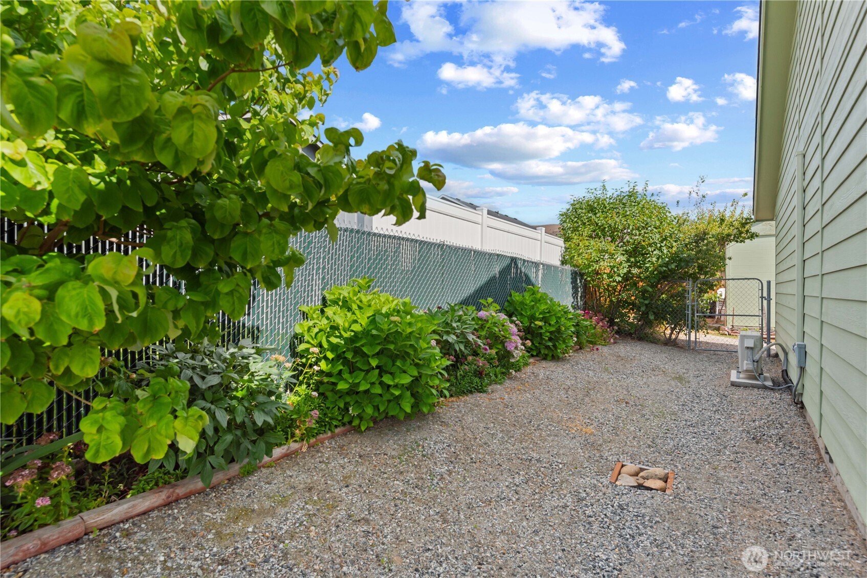 1010 Crest Loop , Entiat, WA 98822