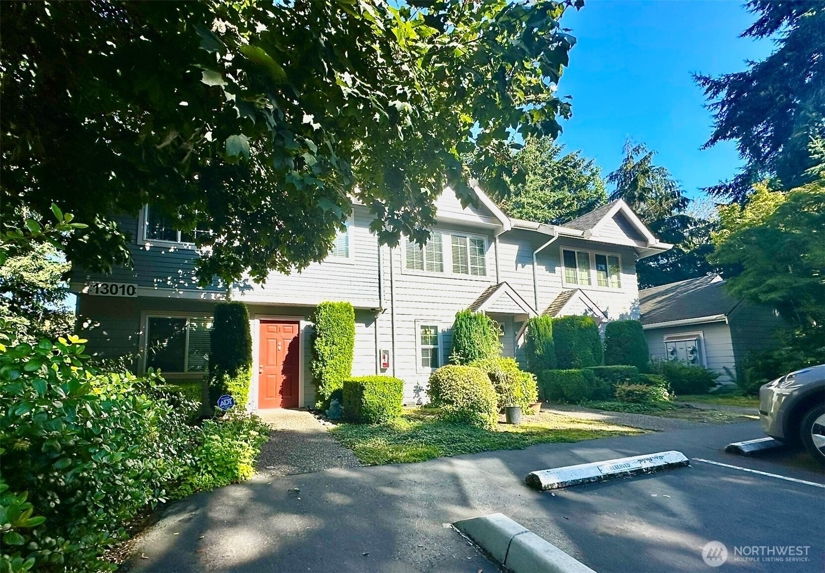 13010 102nd Lane NE #1, Kirkland, WA 98034