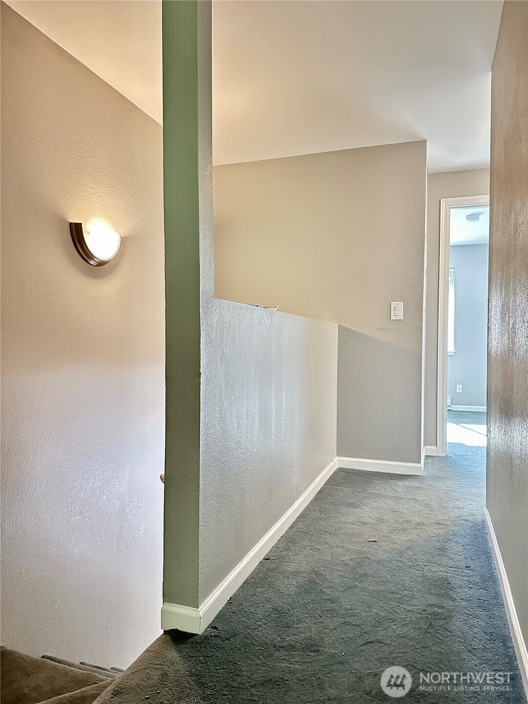 13010 102nd Lane NE #1, Kirkland, WA 98034