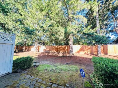 13010 102nd Lane NE #1, Kirkland, WA 98034 - Photo 17