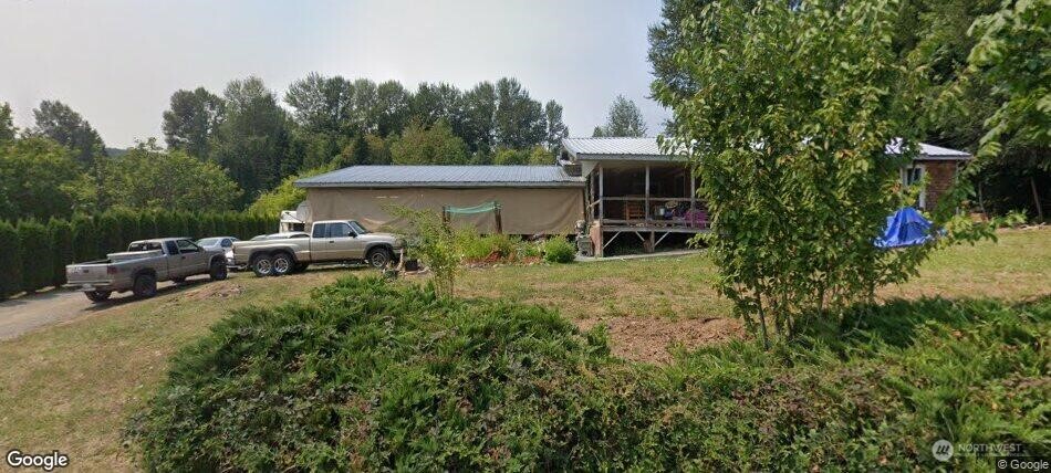 140 Kiona Road , Randle, WA 98377-9623