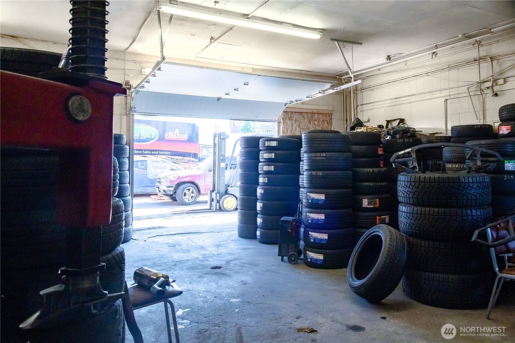 3601 S G Street , Tacoma, WA 98418