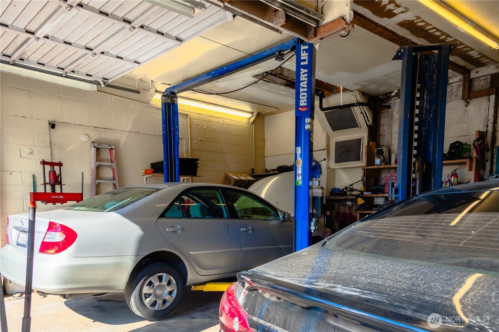 3601 S G Street , Tacoma, WA 98418