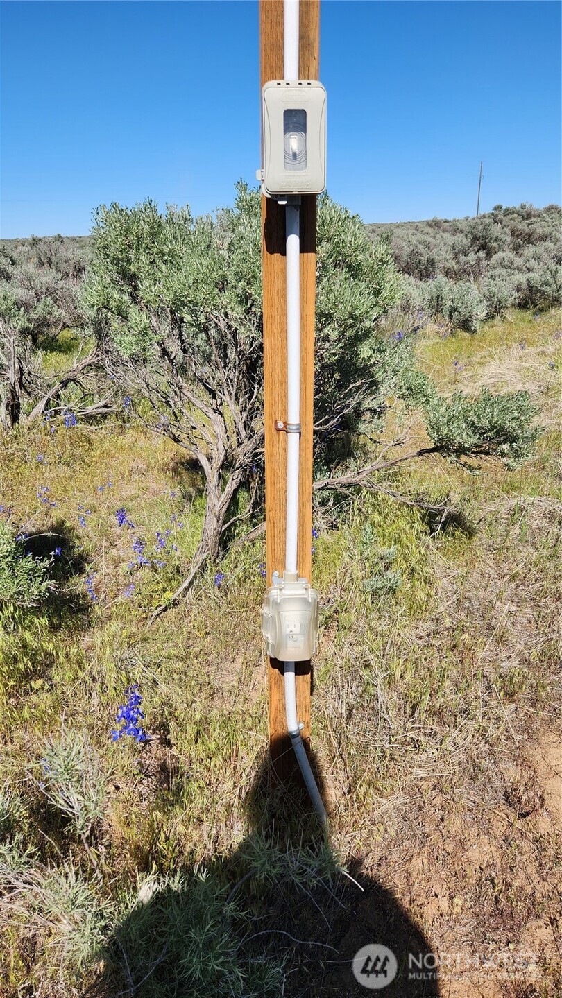 565 Snaffle (Lots 10, 6 & 7) Court , Ephrata, WA 98823