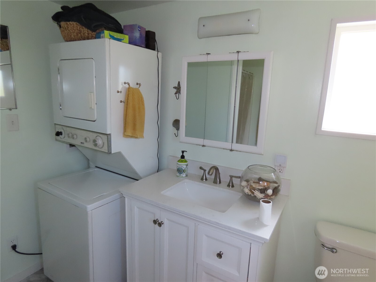 845 Schmid Road , Grayland, WA 98547