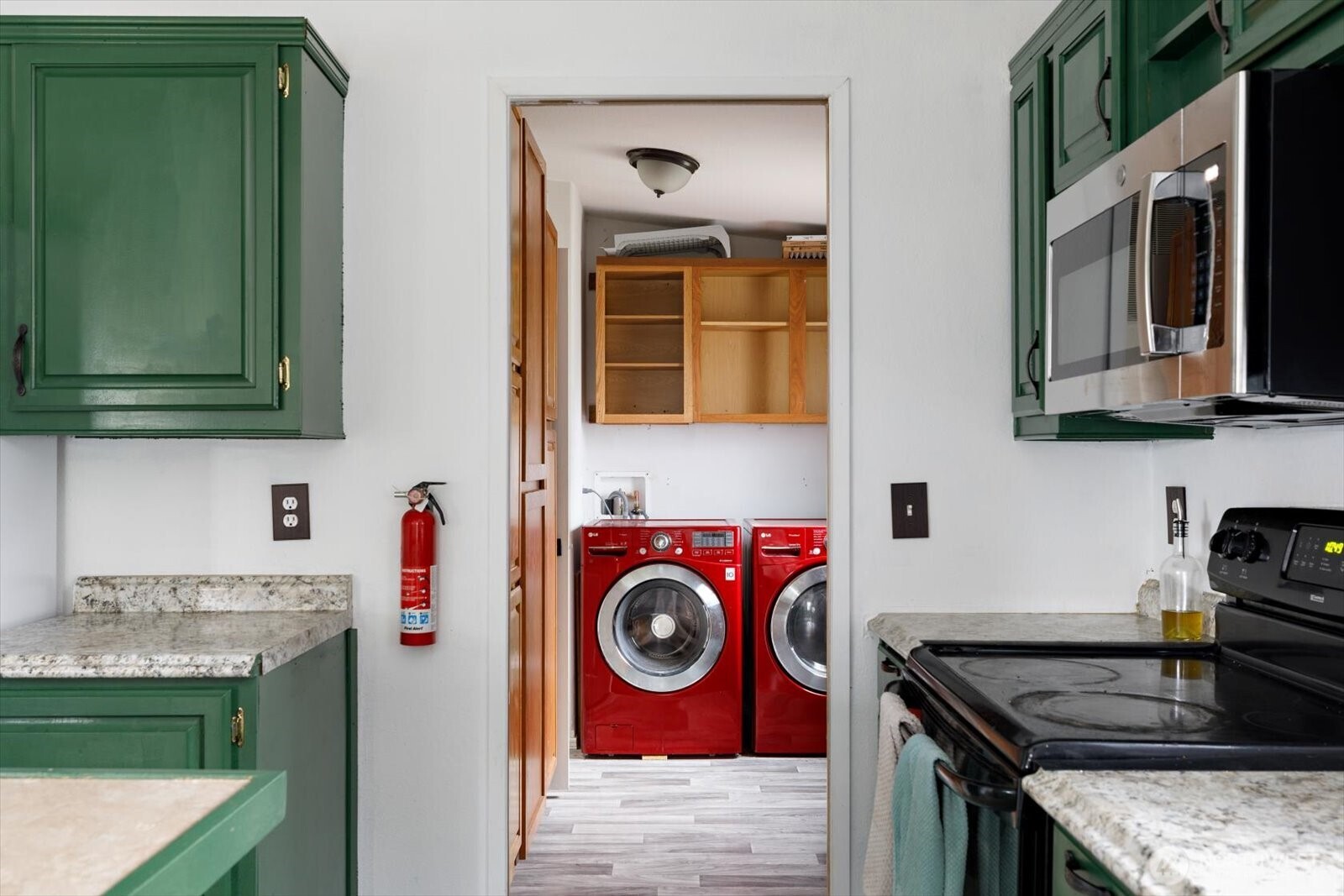 99 E Morris Road , Coupeville, WA 98239