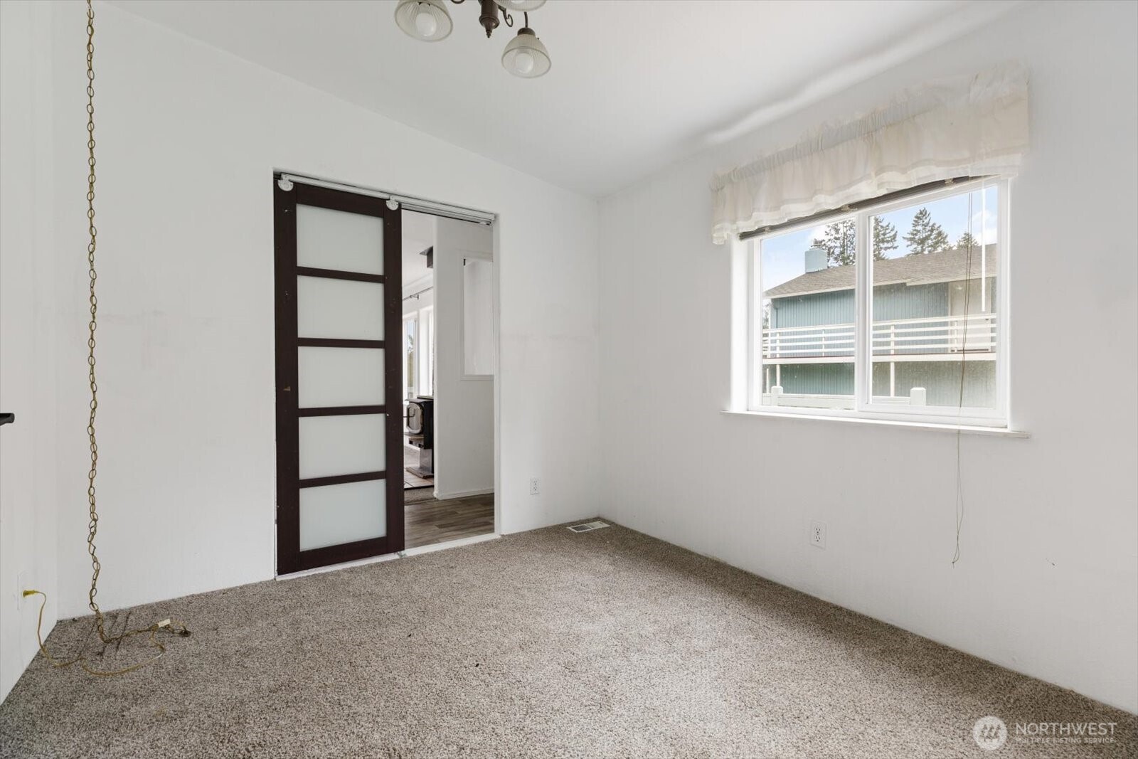 99 E Morris Road , Coupeville, WA 98239