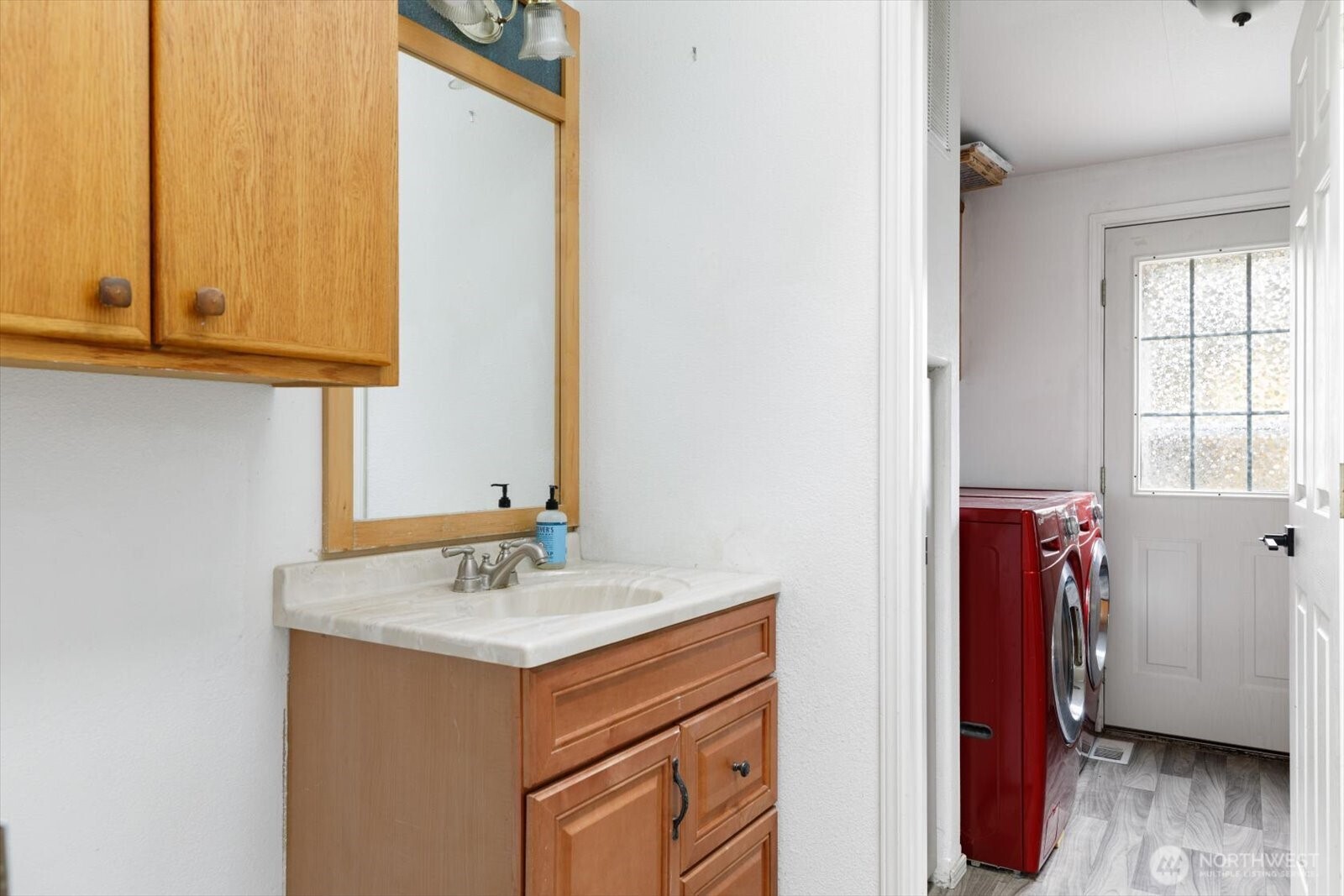 99 E Morris Road , Coupeville, WA 98239