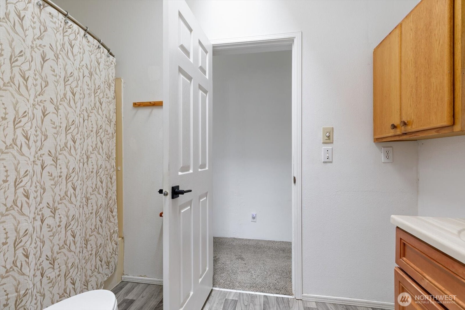 99 E Morris Road , Coupeville, WA 98239