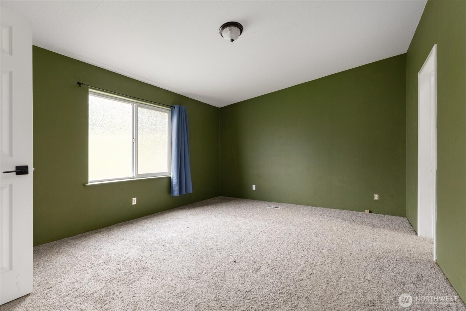 99 E Morris Road , Coupeville, WA 98239